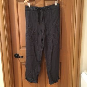 NWT grey cotton loose pants. Old Navy.